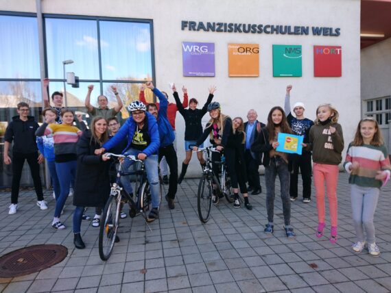 2021_11_WRG_MeetBike_VorSchule05-e1638198158445