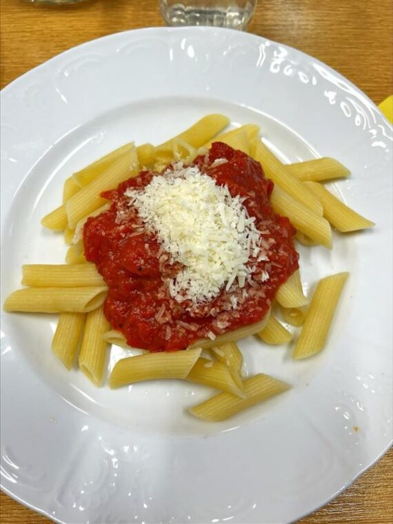 2b61933f-c005-49d8-a182-f362a4fecdf2