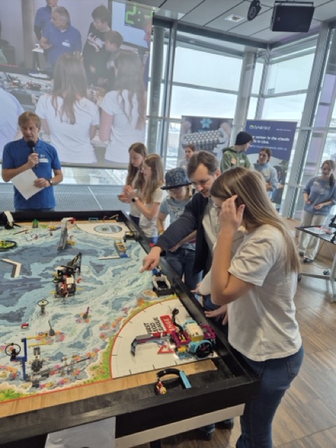 Mittel (Lego_20250113_123456) Wettbewerb