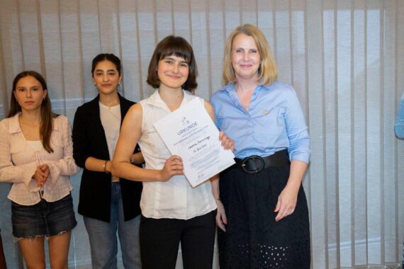 Starmayr_Soroptimist Club Welsjpg128